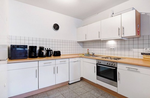 Bad Saeckingen Apartment | Apartment "Agricola" with Shared Garden & Wi-Fi