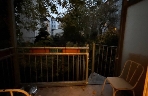 Eimsbuettel Apartment | Apartment 'Ahoi' with Private Garden, Balcony and Wi-Fi
