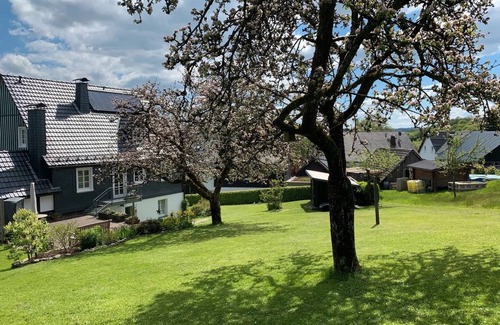 Drolshagen Apartment | Apartment 'Allezeit Sauerland' with Private Garden and Wi-Fi
