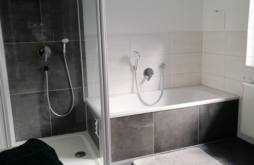 Marktoberdorf Apartment | Apartment 'Allgäu Space' with Shared Garden, Balcony and Wi-Fi