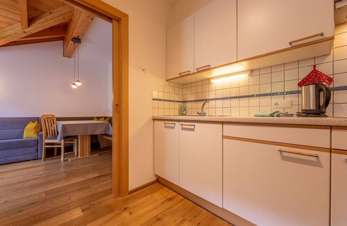 Prato alla Drava Apartment | Apartment 'Alpengruss Terra' with Mountain View, Shared Garden and Wi-Fi