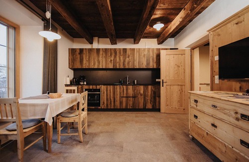 Sarntal Apartment | Apartment 'Alpin Chalet Samer Berghütte' with Mountain View, Private Garden and Wi-Fi