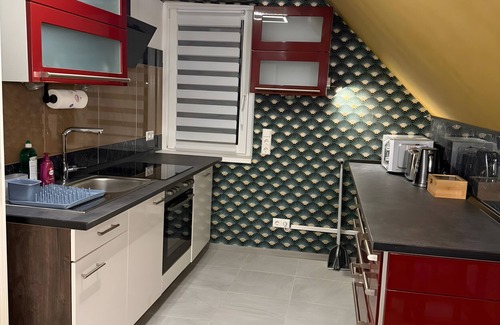Region Hannover District Apartment | Apartment 'Am Kalkofen' with Balcony and Wi-Fi