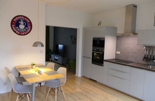 Schwerin Apartment | Apartment 'Am Stadthafen' with Balcony and Wi-Fi