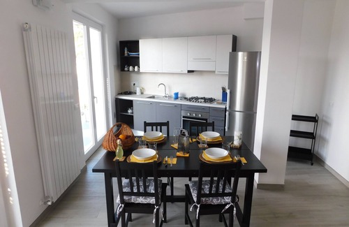 Moneglia House | APARTMENT AND TERRACE 100 SQM SEA VIEW+PANORAMA LEMEGLIO PRIVATE PARKING