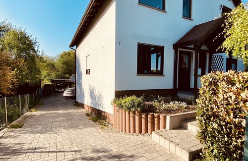 Bitterfeld Apartment | Apartment Ankerplatz - directly on the lake!