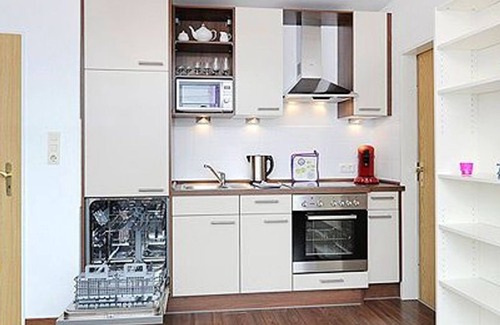 Neuharlingersiel Apartment | Apartment Anna 1 - House Hafenromantik in Neuharlingersiel