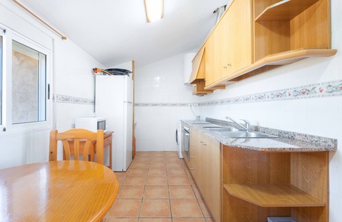 Culla Apartment | Apartment 'Antiga Escola Pla Del Sabater' with Mountain View, Private Terrace and Private Garden