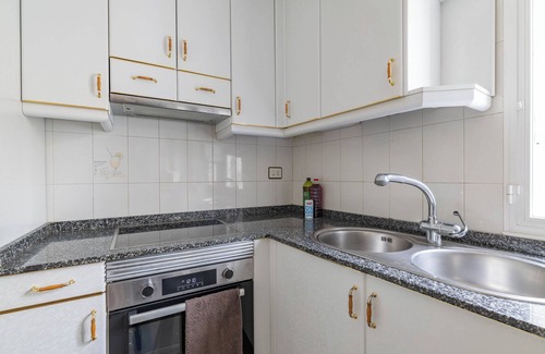Monforte de Lemos Apartment | Apartment 'Apartamento Sarria' with Wi-Fi