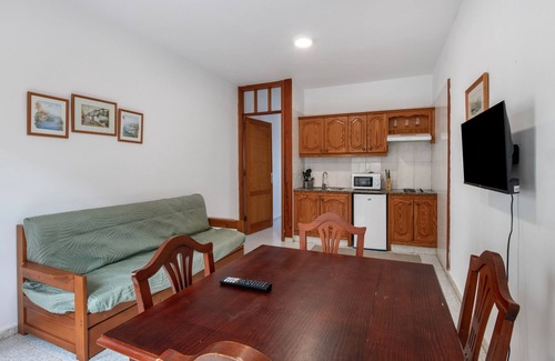 Barlovento Apartment | Apartment 'Apartamento E' with Sea Views, Private Terrace and Wi-Fi