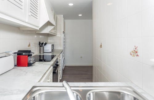 Son Parc Apartment | Apartment 'Apartamento Con Vistas En Son Parc' with Shared Pool, Wi-Fi and Air Conditioning