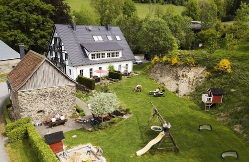 Gellinghausen Apartment | Apartment Apfelhof, 75 sqm, 2 bedrooms, terrace, max. 5 persons