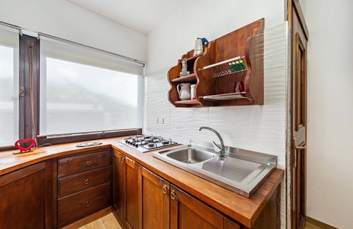 Pieve di Cadore Apartment | Apartment 'Appartamento Piano Terra 1' with Mountain View, Shared Garden and Wi-Fi