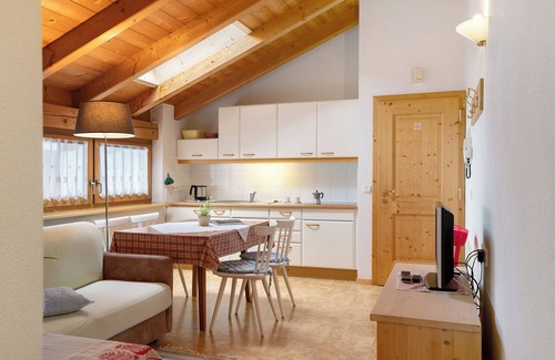 Sarntal Apartment | Apartment 'Appartment Love' with Mountain View, Shared Garden and Wi-Fi