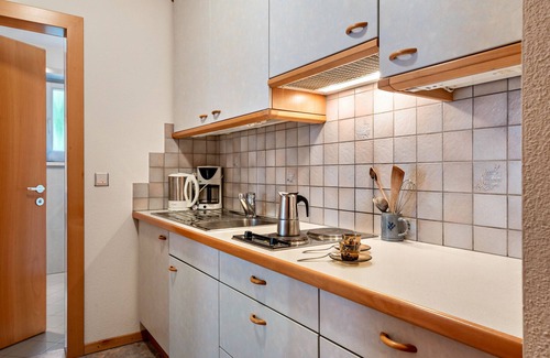 Villa Ottone Apartment | Apartment 'Appartment 2' with Mountain View, Shared Garden and Wi-Fi