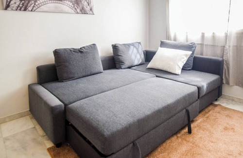Hay Riad Villa | Apartment Aswak - One Bedroom Villa, Sleeps 3