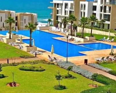 Plage des Nations Apartment | Apartment at Plage des Nations