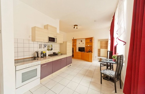 Vienna Apartment | Apartment No. 14 in Vienna near Schönbrunn/Westbahnhof | Keyless Check-In