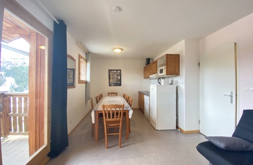 Saint-Etienne-en-Devoluy Apartment | Apartment at the foot of the slopes