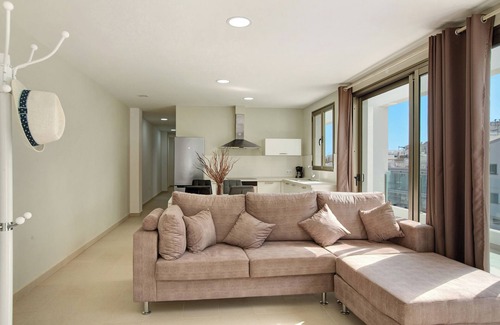 Playa de Mogan Apartment | Apartment Atico Albamar with Mountain View, Wi-Fi, Balcony & Terrace