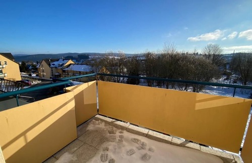 Schoenheide Apartment | Apartment "Auersbergblick" with balcony for hiking, cross-country skiing, biking and saunas