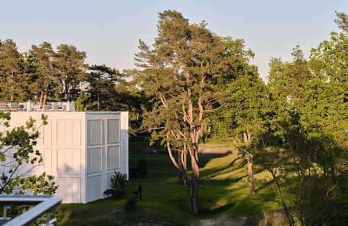 Zirchow Apartment | Apartment B12 "pine Hill Resort" mit Gartenblick