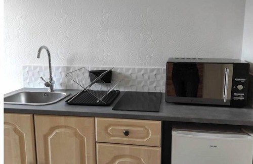Theize Apartment | Apartment “Bagnols” in Theizé with sauna