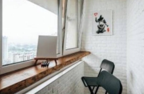 Pervomaysky District House | Apartment Banksy House