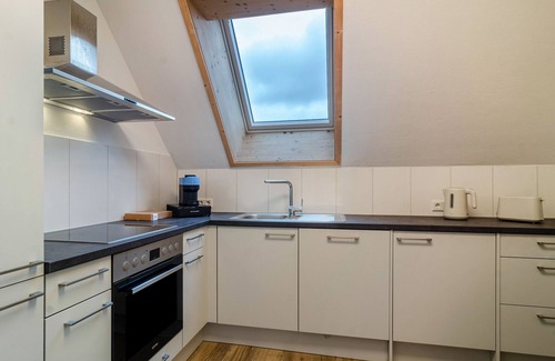Stockach Apartment | Apartment 'Bergblick' with Mountain View, Shared Terrace and Wi-Fi