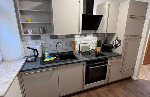 Rostock Apartment | Apartment Bernstein - Ferienwohnung Bernstein Ruhig mit Garten