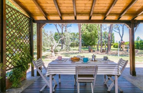 Suvereto Apartment | Apartment Bianco by Interhome