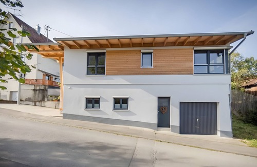 Inzigkofen Apartment | Apartment 'Biwak' with Private Terrace, Shared Garden and Wi-Fi