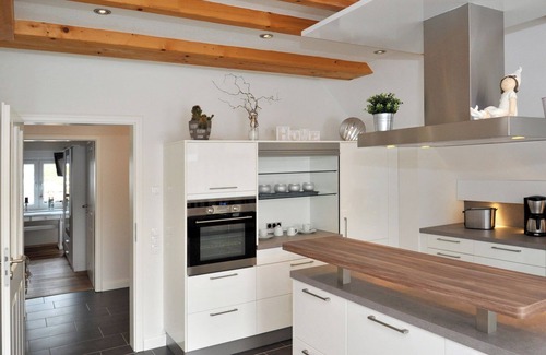 Drolshagen Apartment | Apartment 'Bock Feldmannshof' with Balcony and Wi-Fi