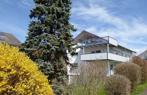 Nonnenhorn Apartment | Apartment 'Bodenseeblick' with Lake View, Balcony and Wi-Fi