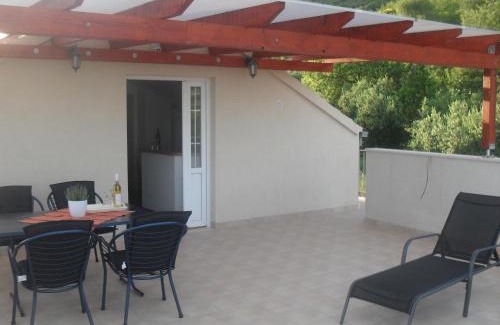 Kuciste Apartment | Apartment Bogoje