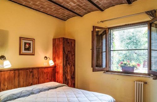 Villa Santa Maria Apartment | Apartment Bomba vista lago 7 by Interhome