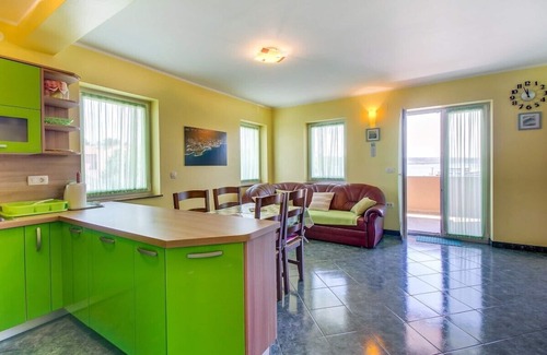 Nerezine Apartment | Apartment BRIA with sea view 40m from the sea