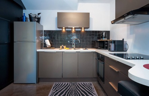 Le Touvet Apartment | Apartment 'Bureau' with Mountain View, Private Terrace and Wi-Fi