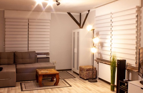 Weiberg Apartment | Apartment-Buren / Weiberg