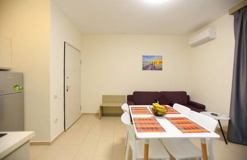 Gjirokaster Apartment | Apartment by the Beach in Albania
