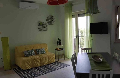 Marina Julia Apartment | Apartment by the sea