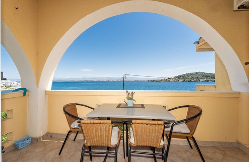 Kali Apartment | Apartment by the sea and with beautiful view, 2 bedrooms, 4 persons