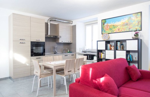 Arona Apartment | Apartment Calle | between lake and historic center