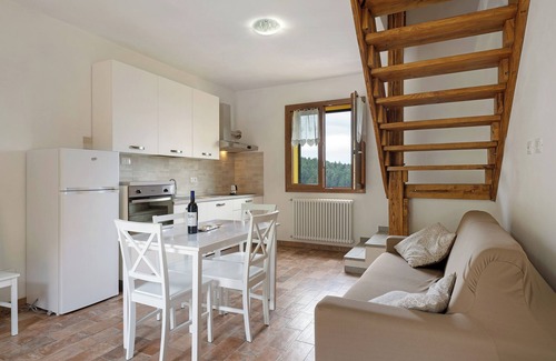 Zignago Apartment | Apartment 'Camera 2' with Mountain View, Private Terrace and Wi-Fi