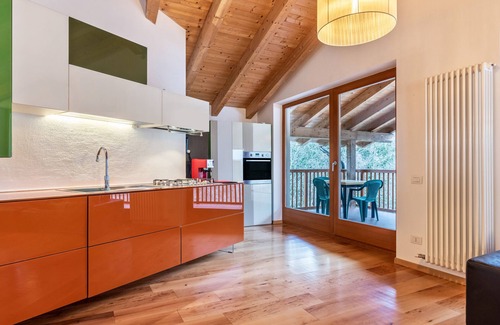 Bedollo Apartment | Apartment 'Casa Lidia Luxury Apt 8' with Mountain View, Private Terrace and Wi-Fi