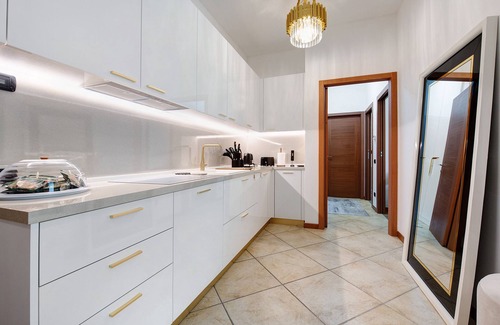Sarnico Apartment | Apartment 'Casa Dea Luxury' with Private Terrace, Wi-Fi and Air Conditioning