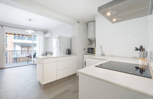 El Perello Apartment | Apartment 'Casa Pepe' with Balcony and Air Conditioning