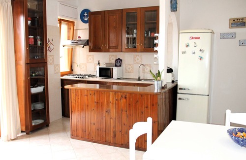 Sabaudia Apartment | Apartment "Casa Serendipity Sabaudia" with Mountain View, Balcony & Garden