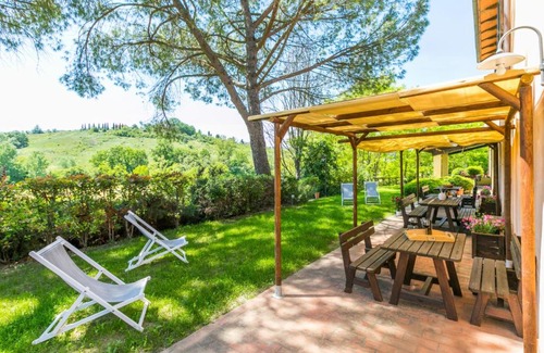Montespertoli Apartment | Apartment Casolare Bretulla-4 by Interhome