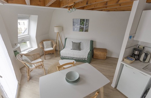 Vannes Apartment | Apartment 'Charmant Duplex' with Balcony and Wi-Fi